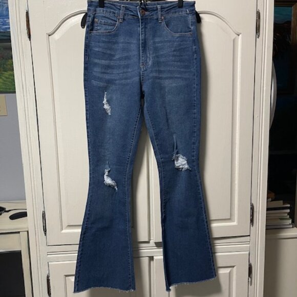 Articles Of Society JR Jeans Size 7/28 - Picture 1 of 4